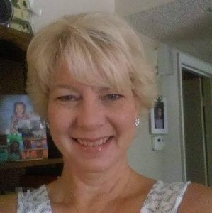 Meet your Posher, Katrina